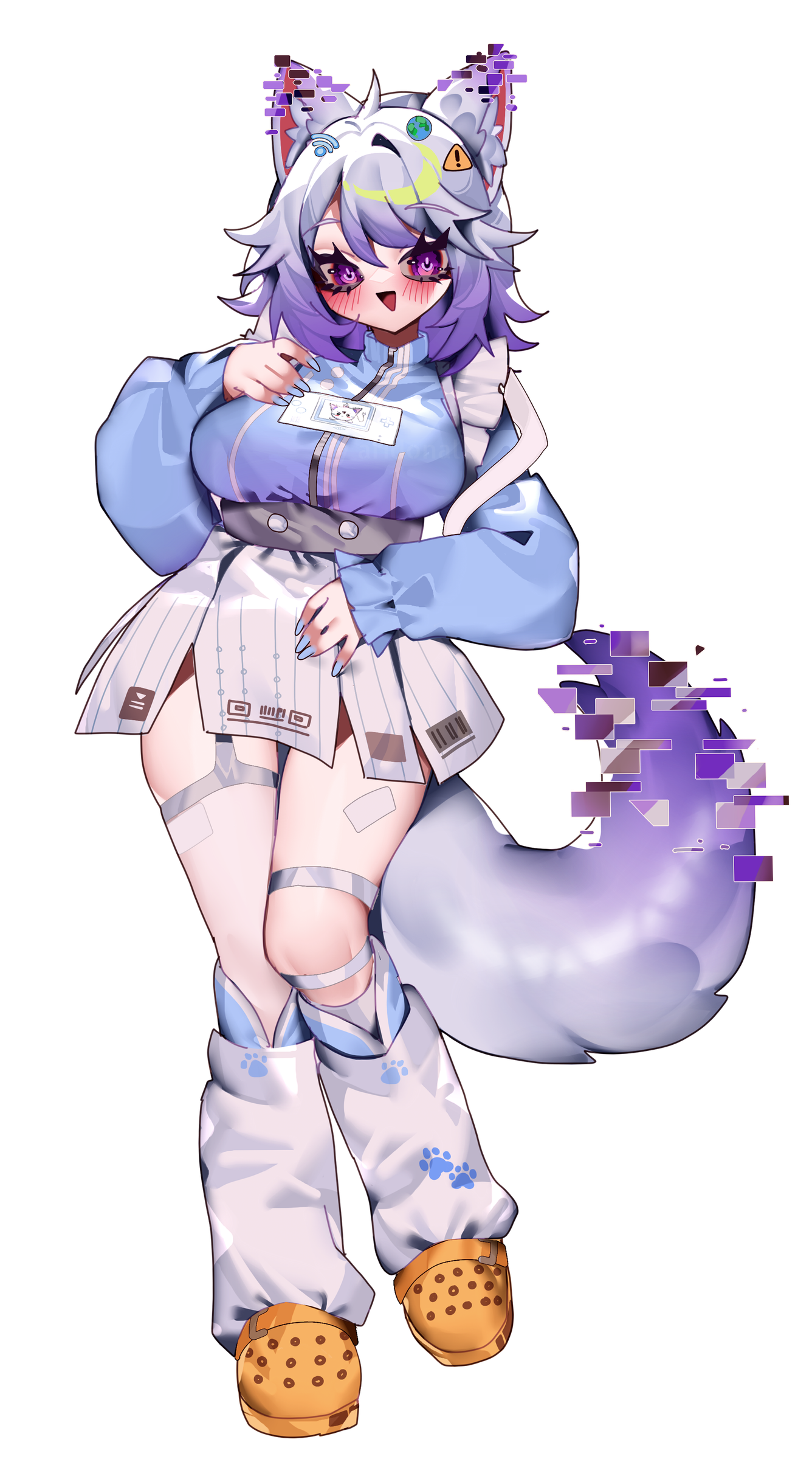 Glitch Hanae mit blauer Jacke, weißem Rock und digital zerfallendem Fuchsschwanz